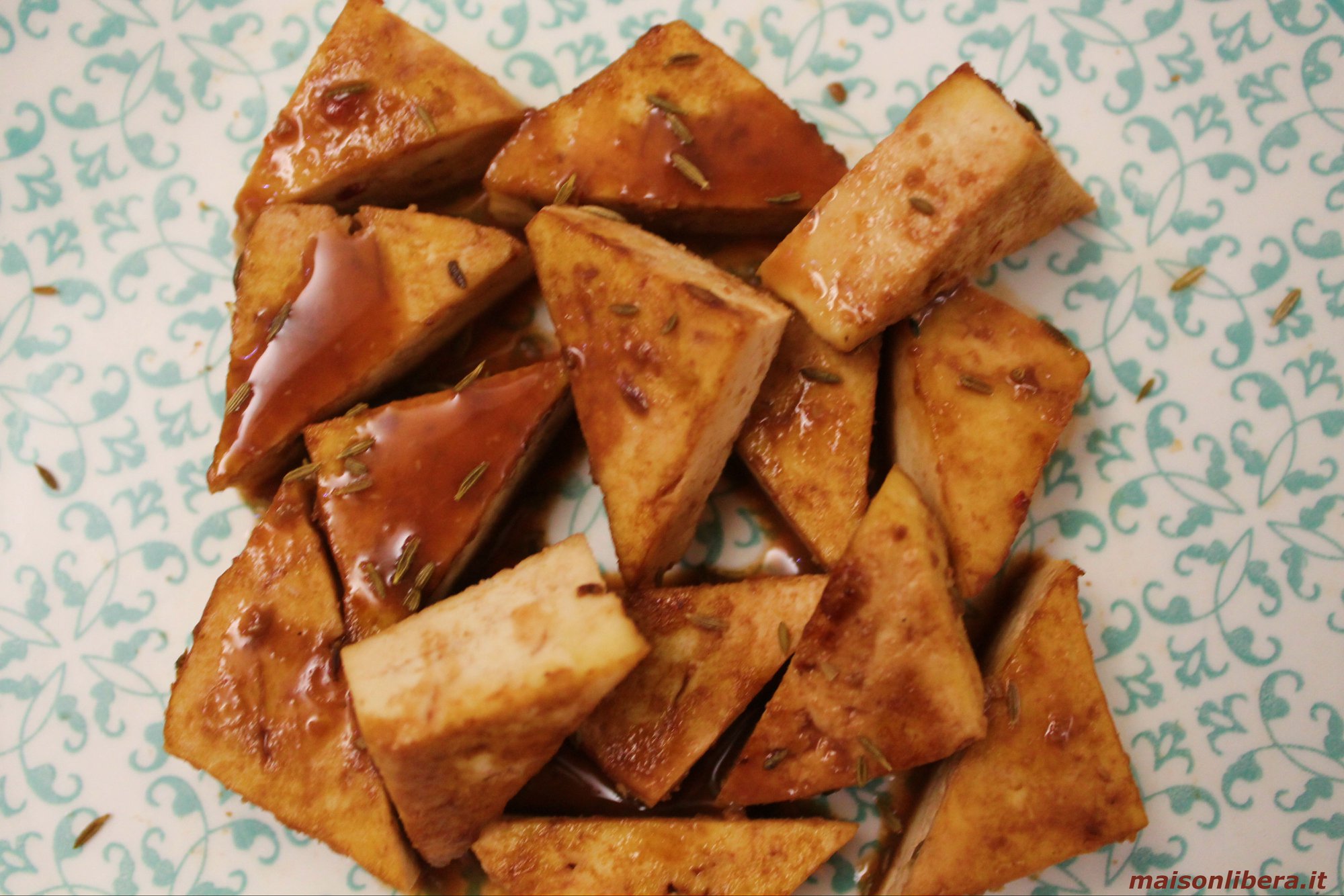 Tofu glassato in salsa agrodolce
