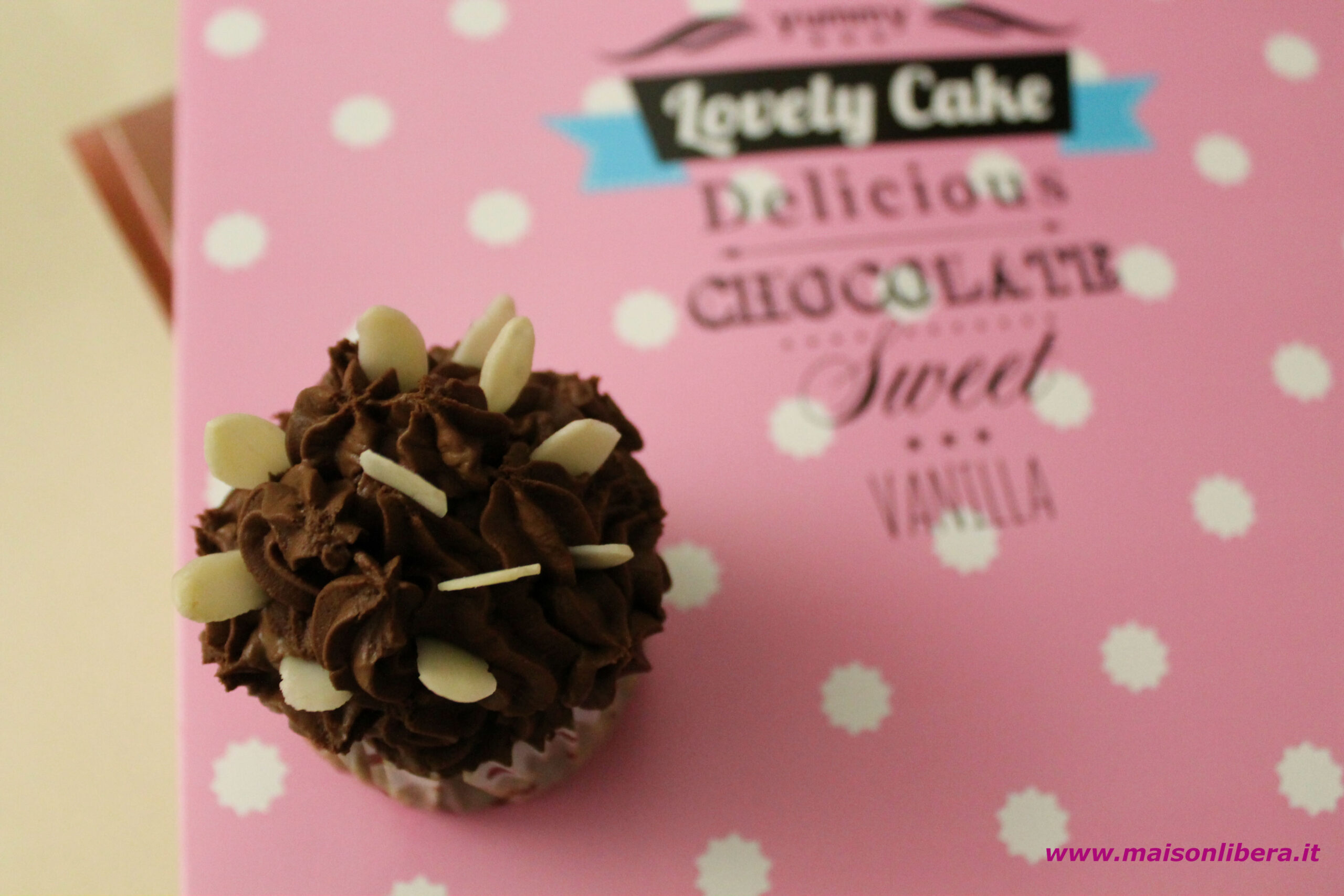 cupcakes senza glutine con frosting di avocado cupcakes senza glutine con frosting di avocado