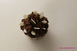 cupcakes senza glutine con frosting di avocado
