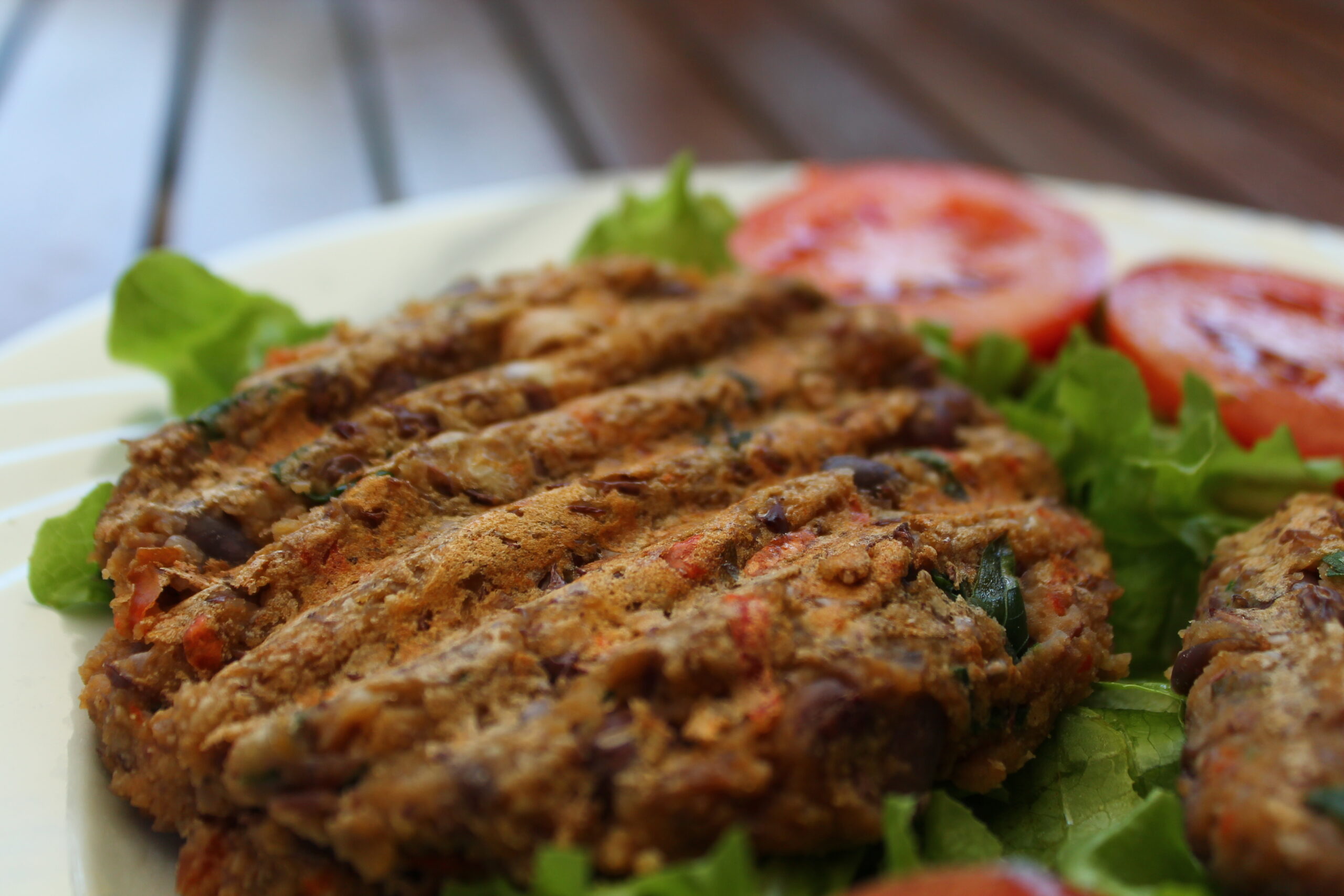 Burger fagioli rossi e tofu affumicato