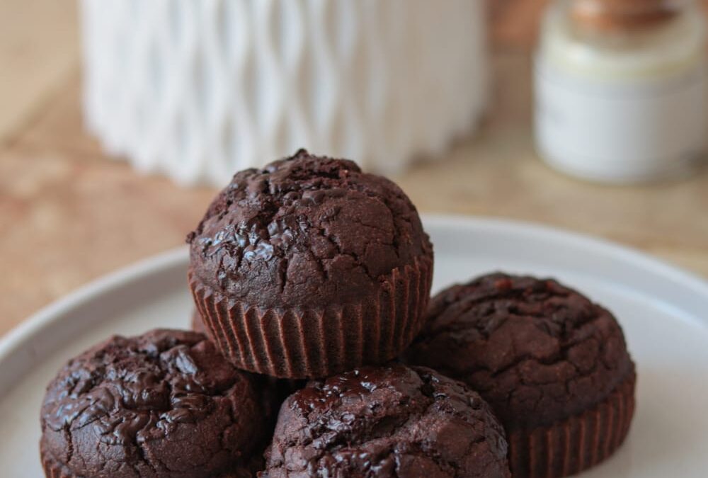 Muffin al cacao vegani senza zucchero raffinato